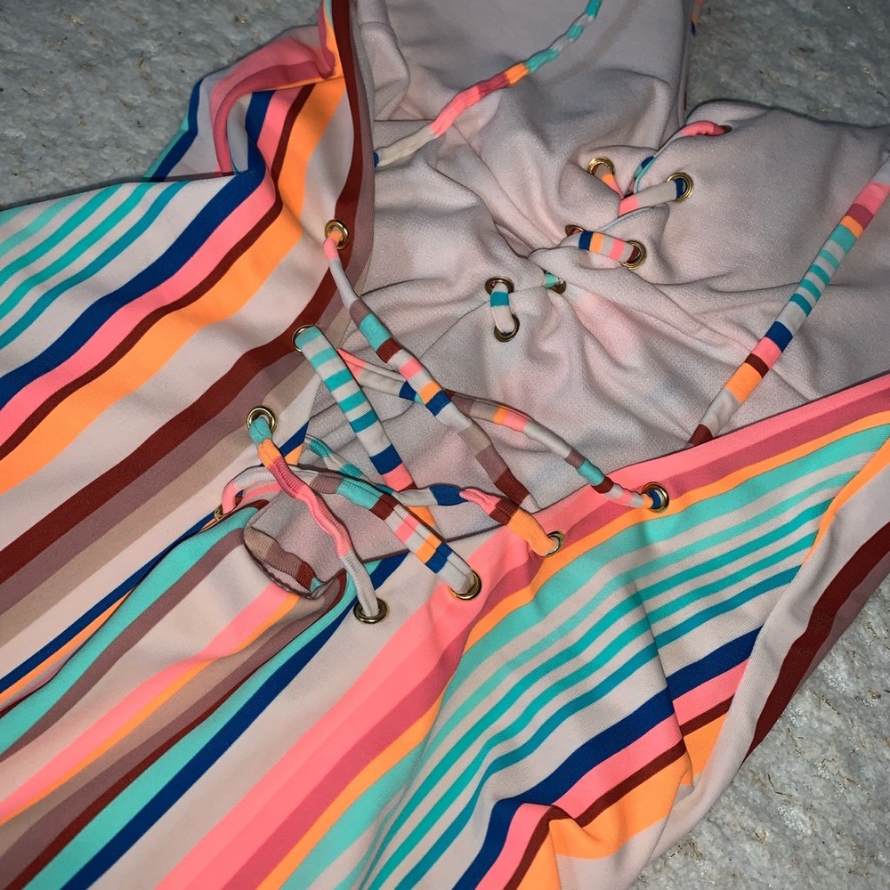 Swimwear bundle! - Picture 4 of 5